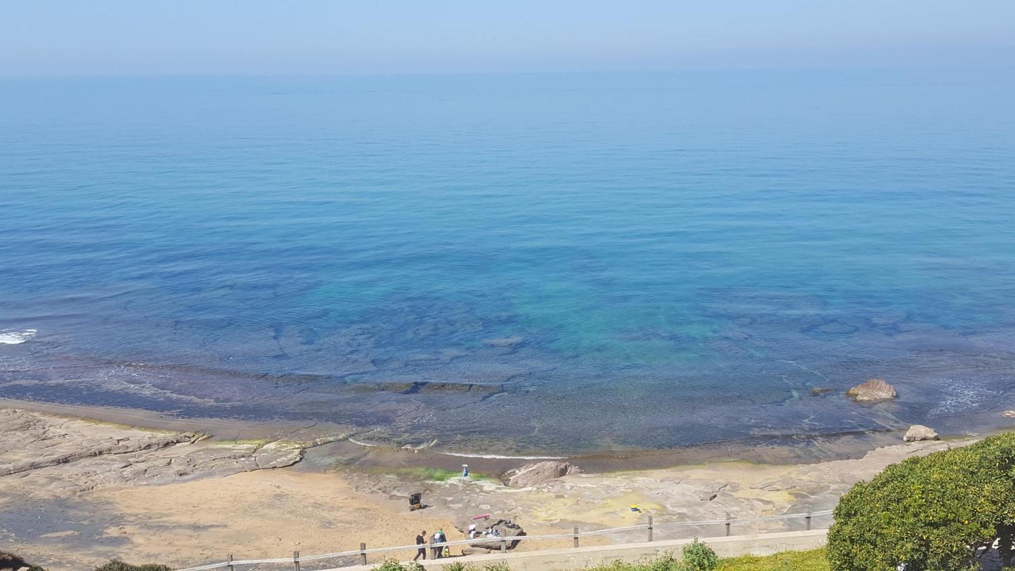 Appartamento Bouganville Magomadas ภายนอก รูปภาพ