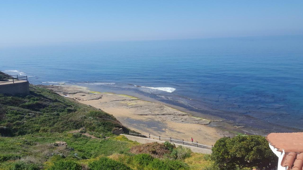 Appartamento Bouganville Magomadas ภายนอก รูปภาพ